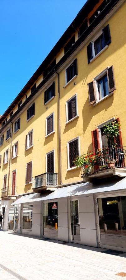 Flat In Milano, Porta Romana Milão Exterior foto